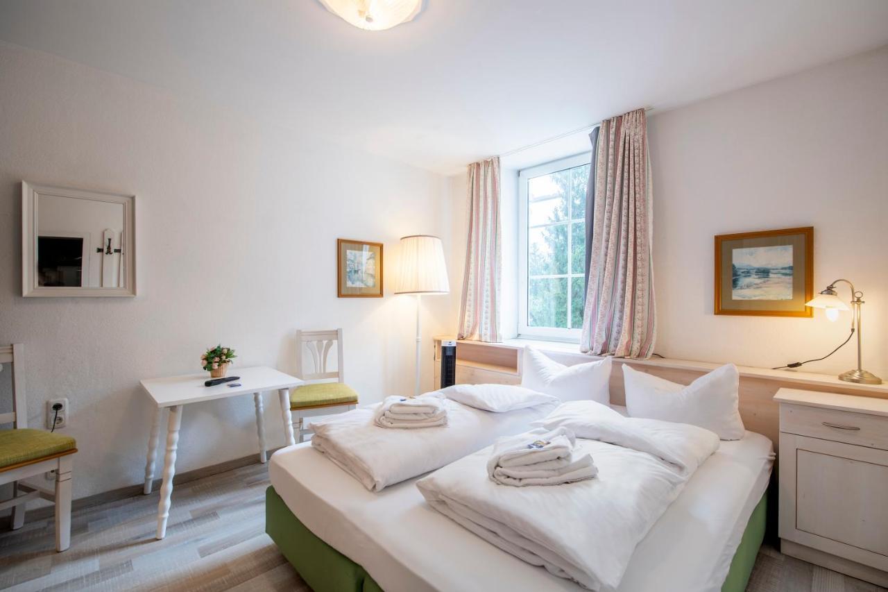 Hotel Villa Sisi Pocking  Esterno foto
